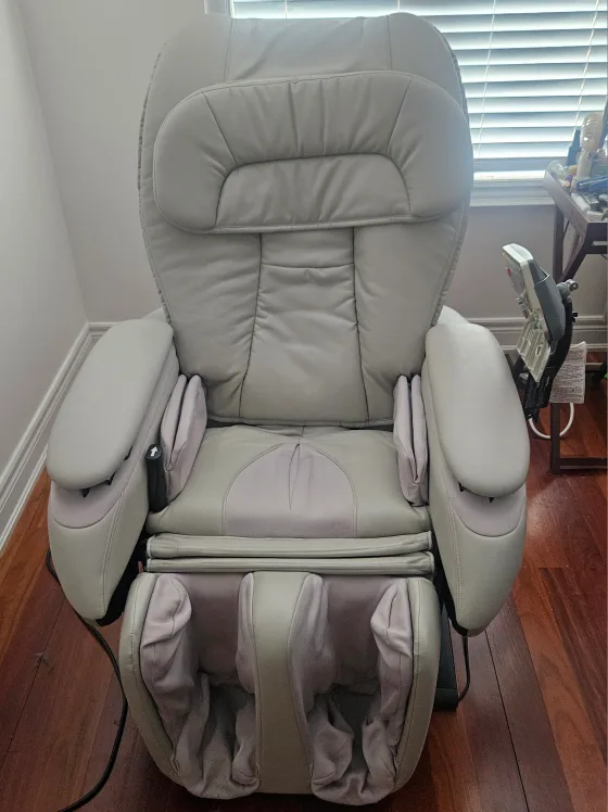 Beige Massage Chair with Remote thumbnail