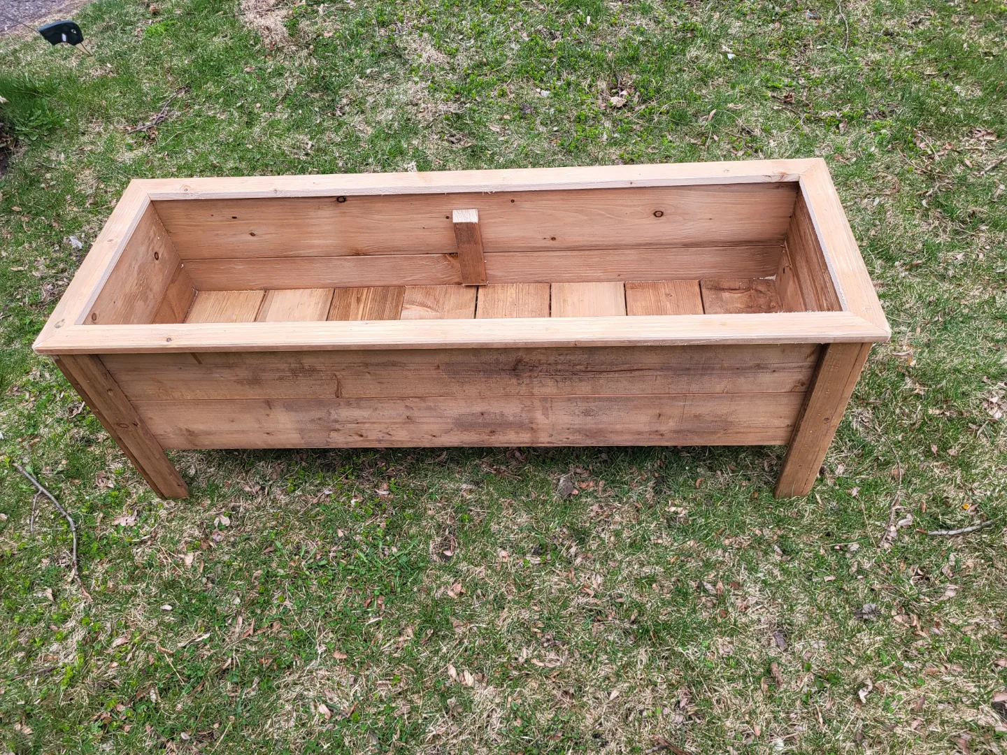 46" Wooden Planter Box image indicator(3)