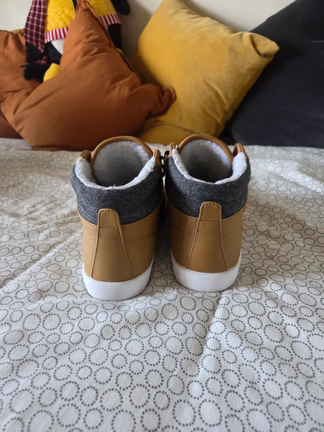 Nannystate Tan Boots image indicator(3)