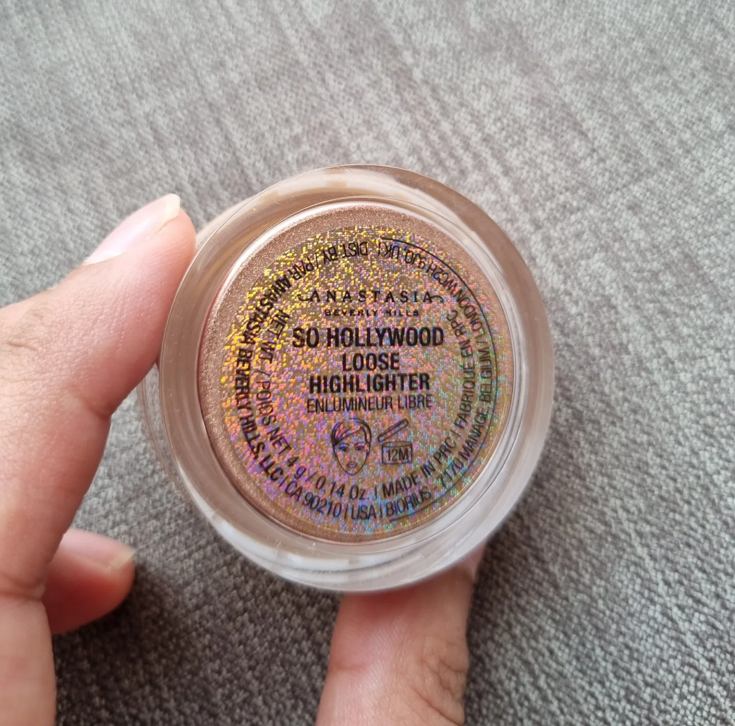 Anastasia Beverly Hills Loose Highlighter image indicator(2)