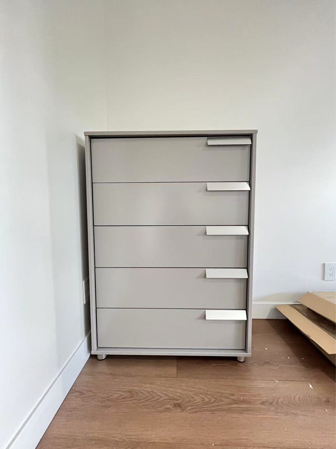 Five-Drawer Chest of Drawers - photo 2