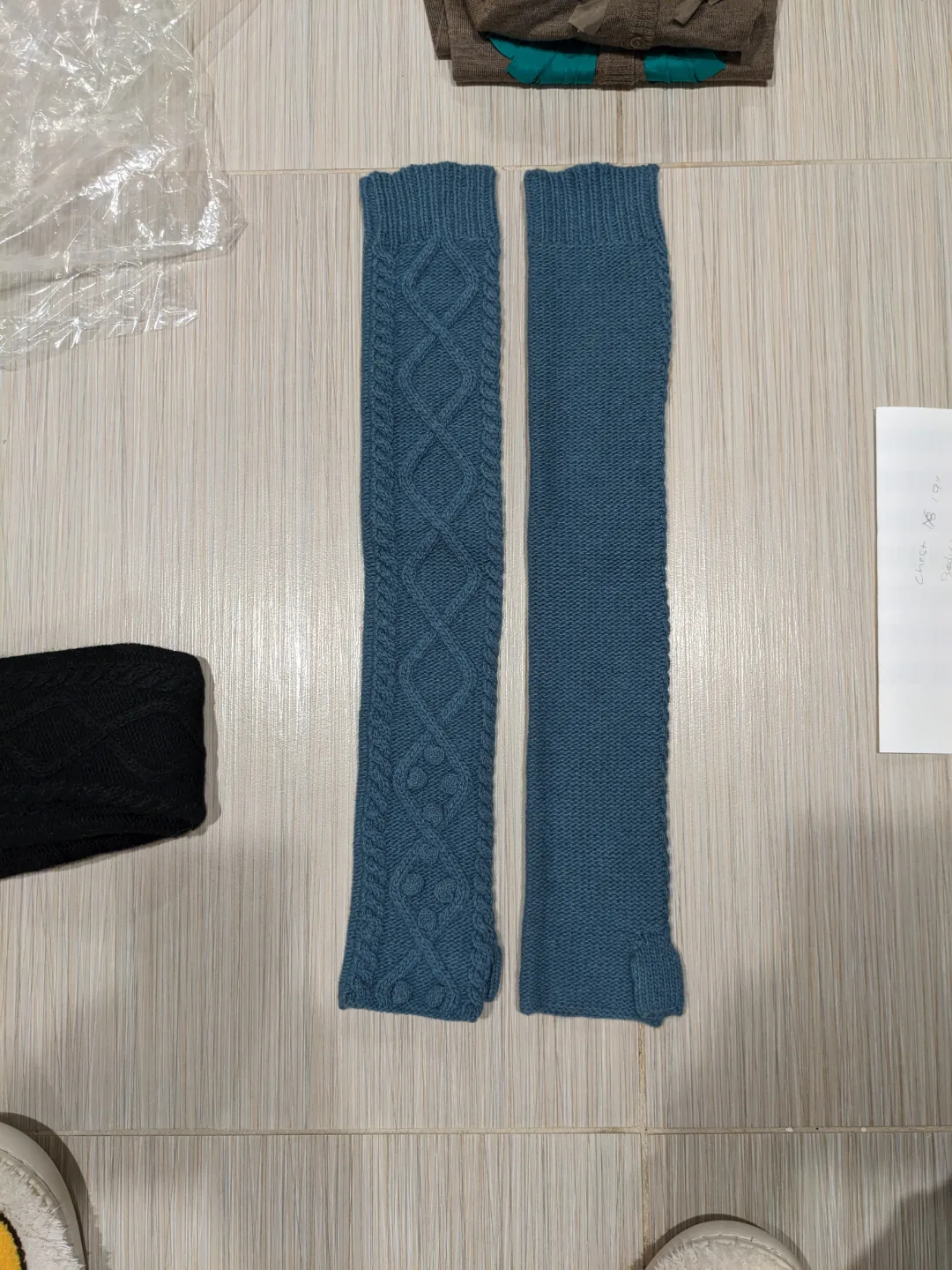 Cashmere Extra Long Arm Warmers image indicator(8)