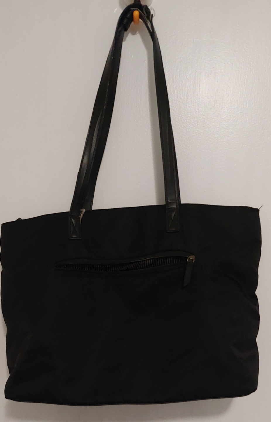 Black tote bag