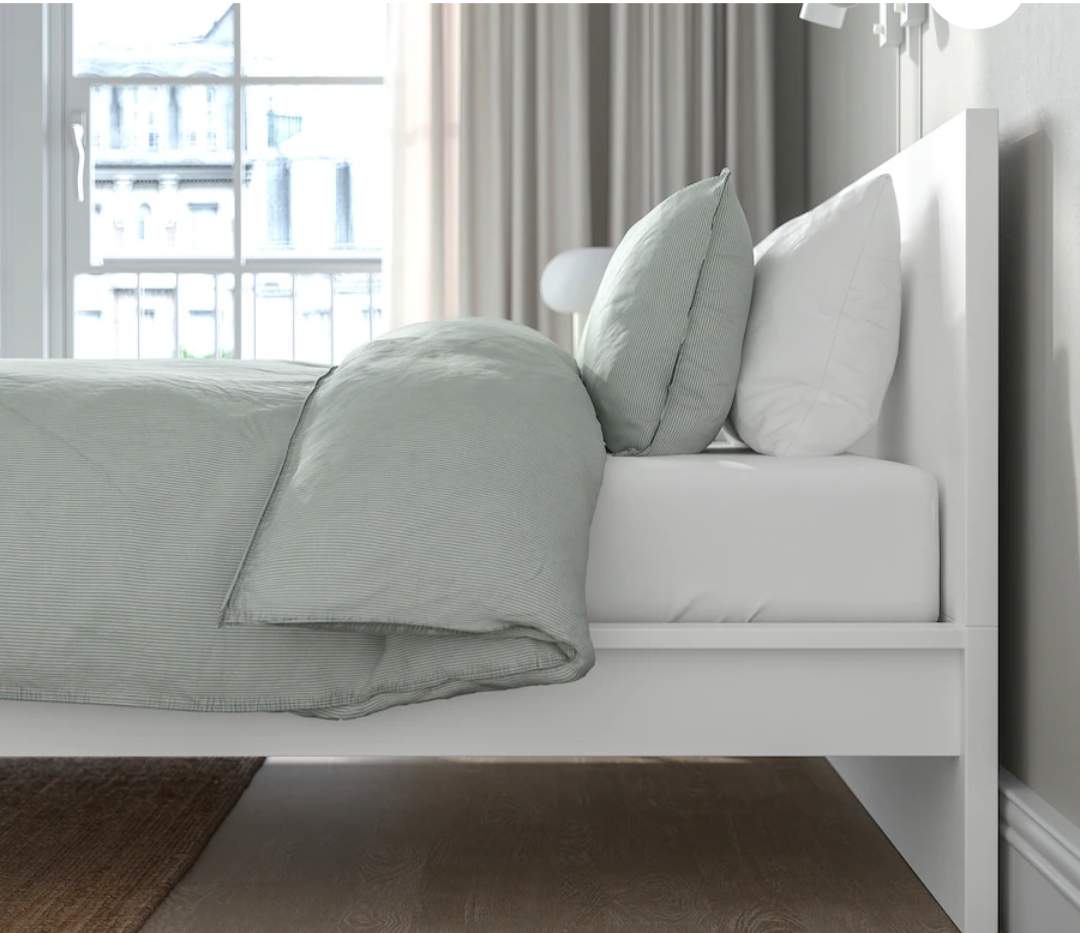 Moving sale - IKEA - Queen Platform Bed Frame - White - photo 3