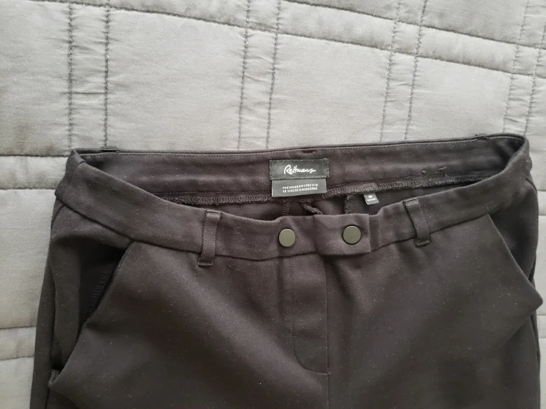 Reitmann's petite black winter pants image indicator(2)