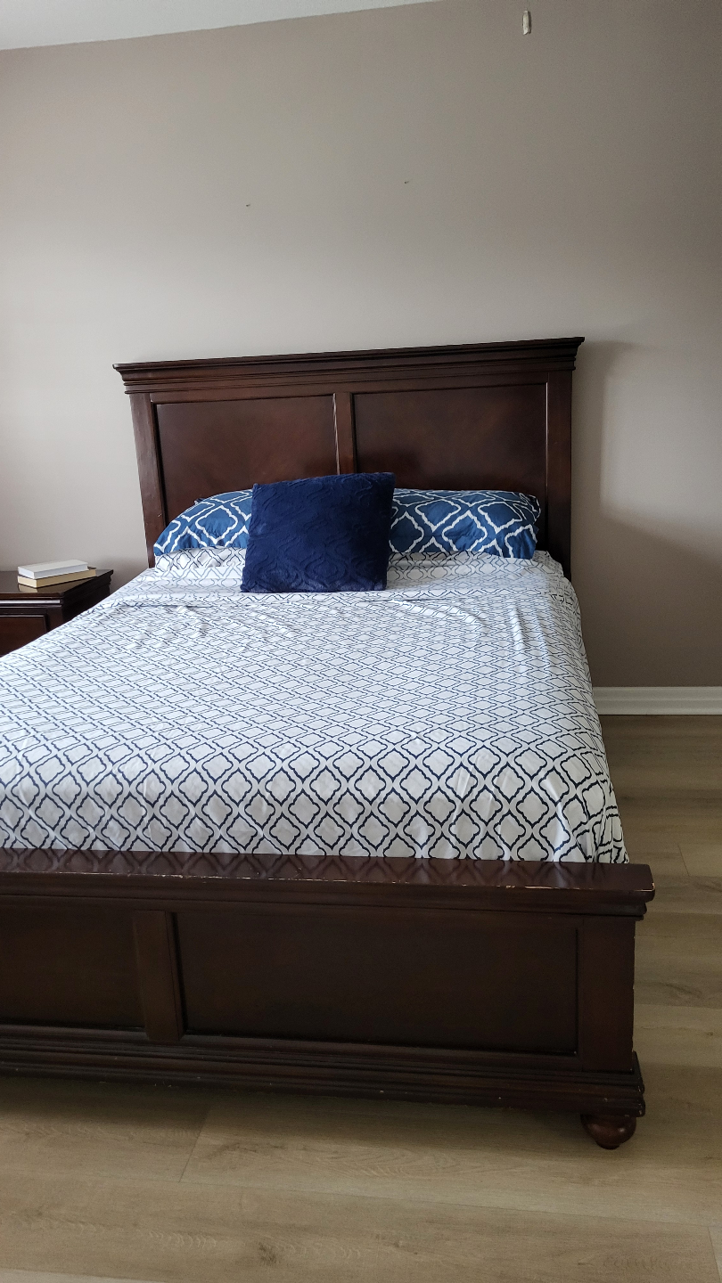 Queen Size Bedroom Set - Dark Brown Wood - photo 4