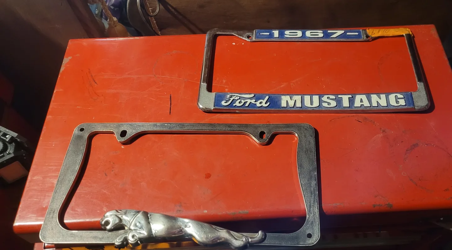 Vintage Ford Mustang License Plate Frame Set thumbnail