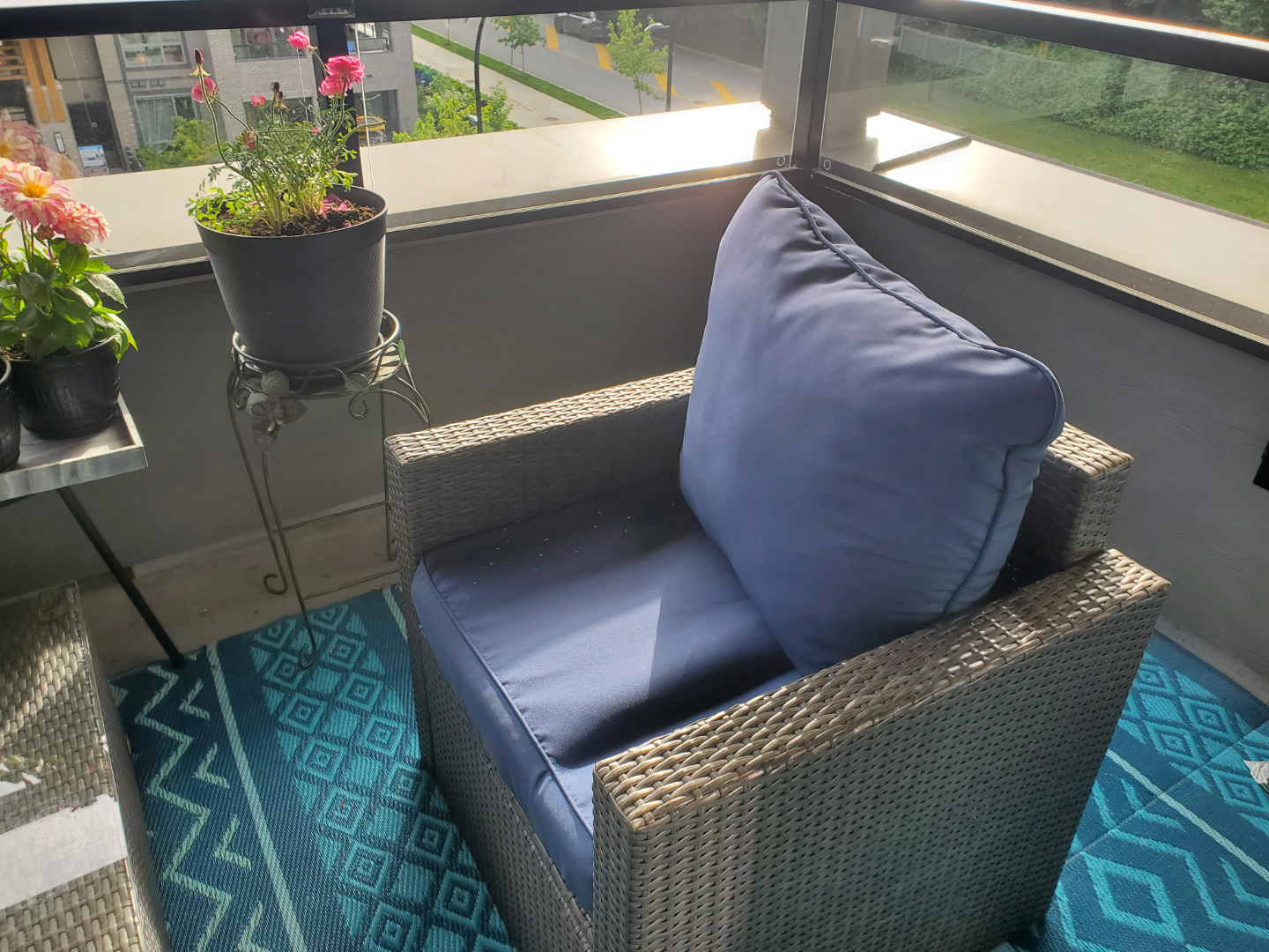 Crosley 3 piece Patio  Set