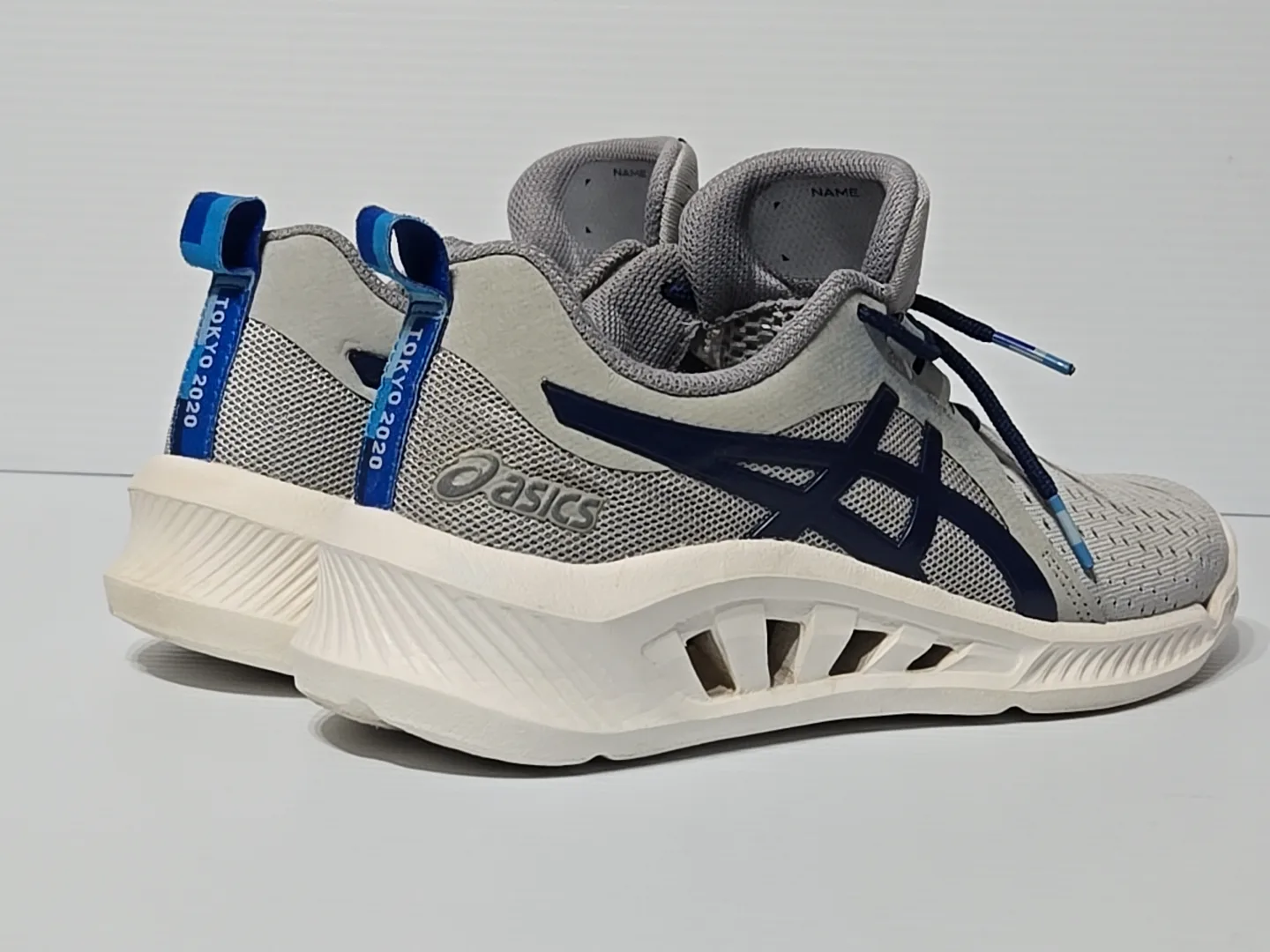 ASICS Tokyo 2020 Edition Running Shoes image indicator(4)
