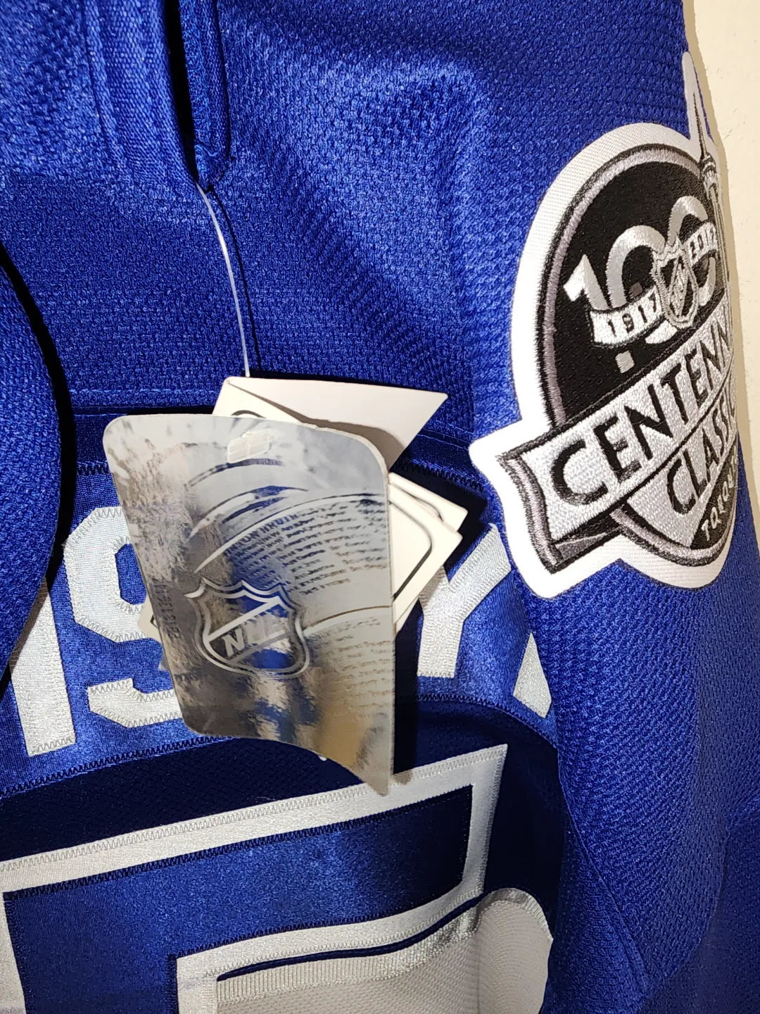 Toronto Maple Leafs VanRiemsdyk #25 Centennial Classic Jersey image indicator(3)