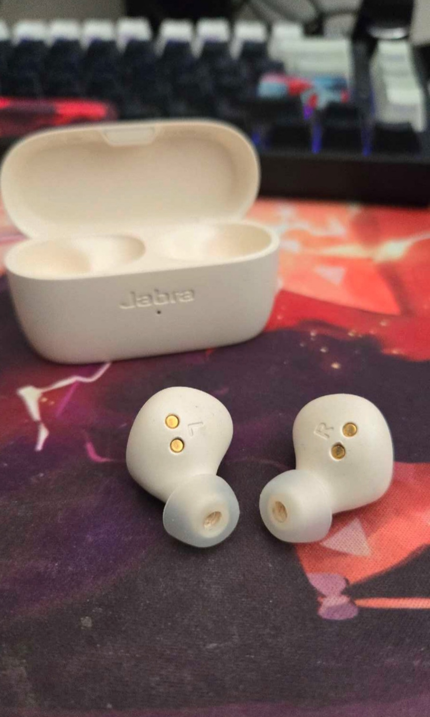 Jabra elite 3. Light beige true wireless ear buds - photo 3