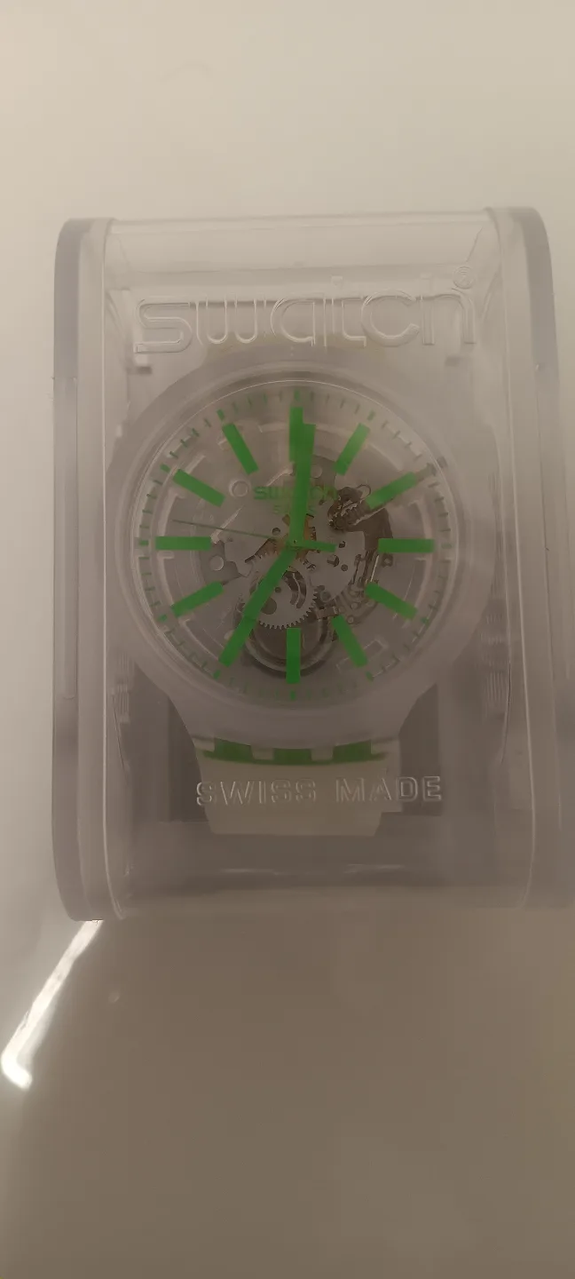 SWATCH Watch - BRAND NEW! image indicator(10)