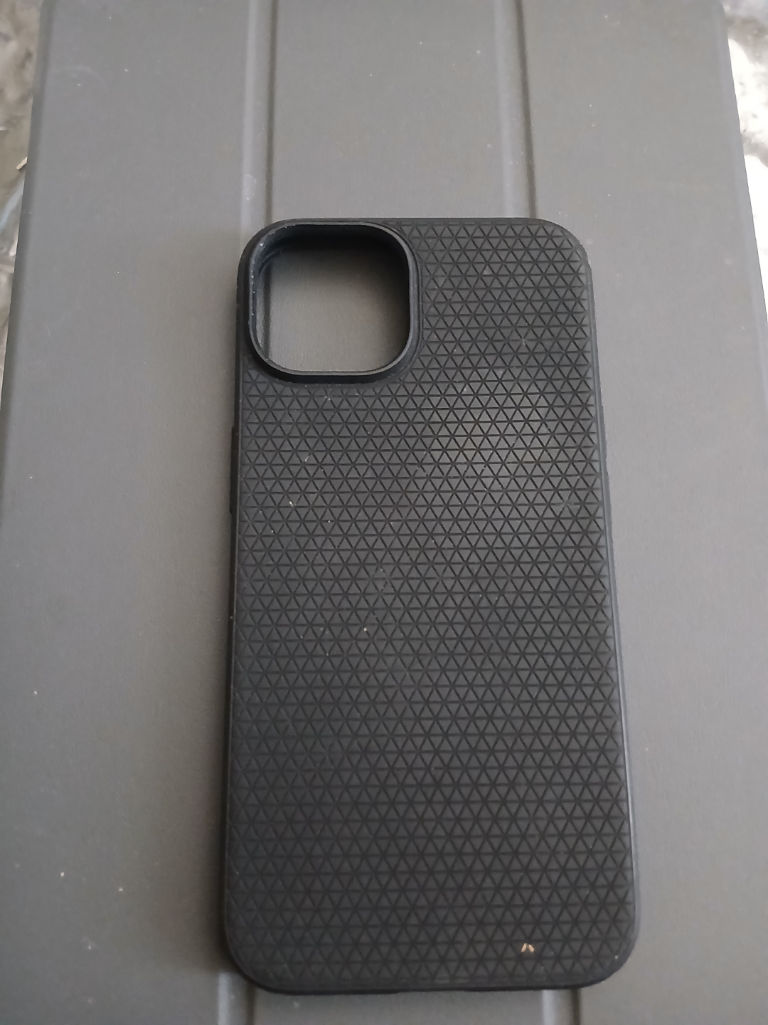Black iPhone 12/13 Case - photo 2