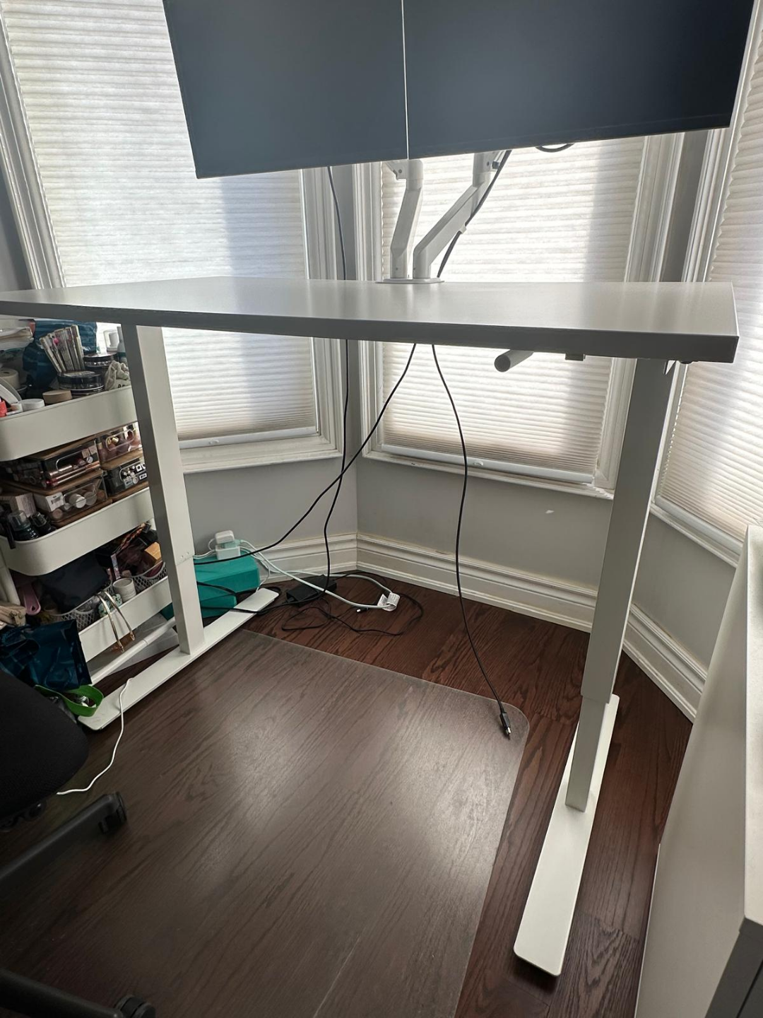 IKEA TROTTEN Electric Standing Desk White - photo 3