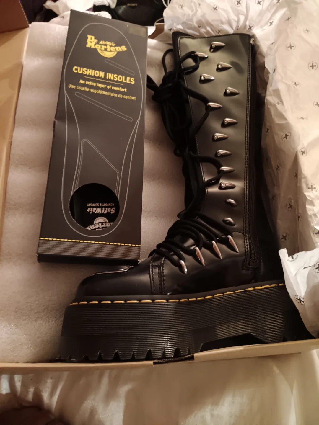 Dr. Martens 2976 Max Lace Up Knee High Platform Boots image indicator(4)