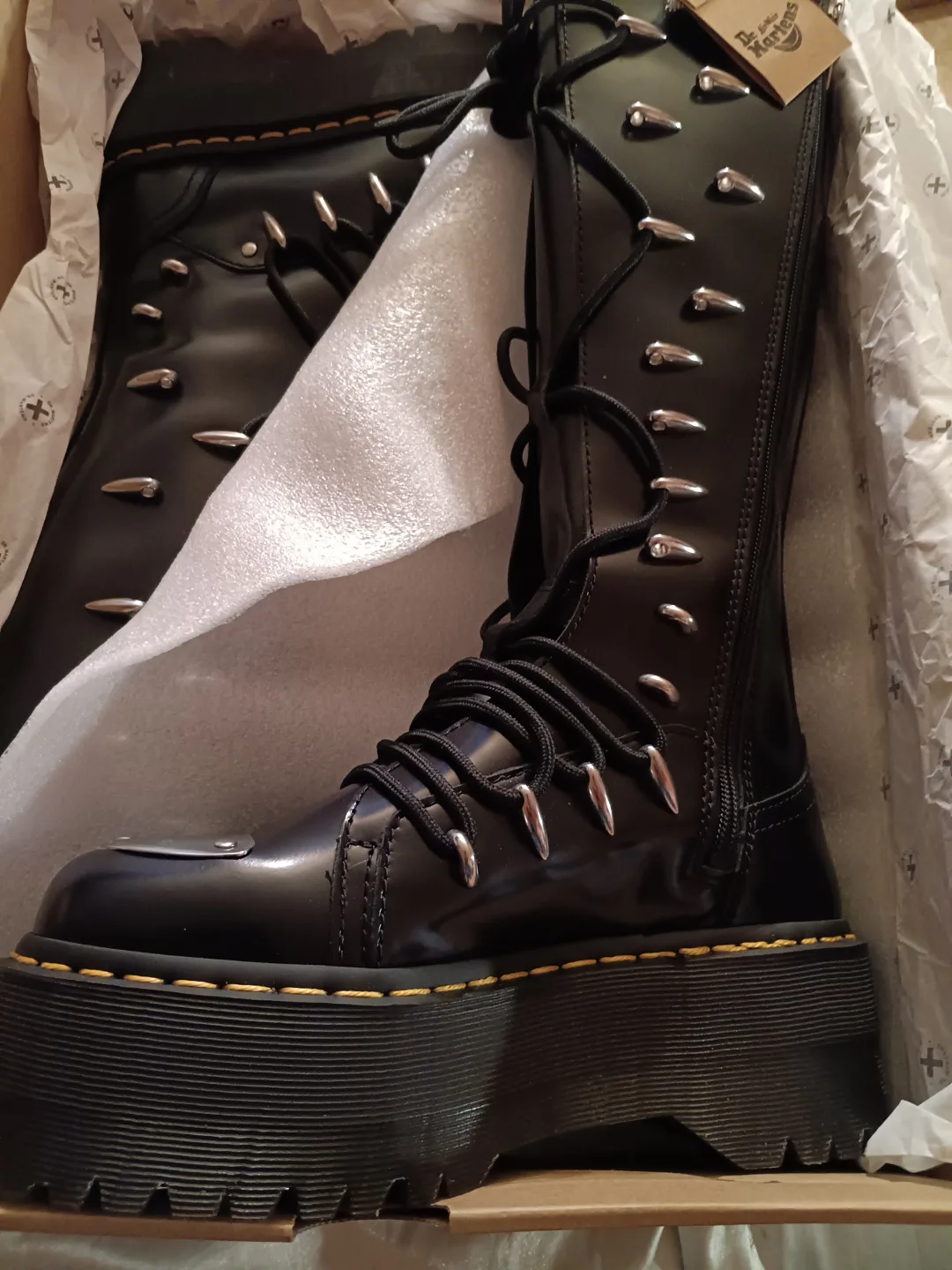 Dr. Martens 2976 Max Lace Up Knee High Platform Boots image indicator(7)