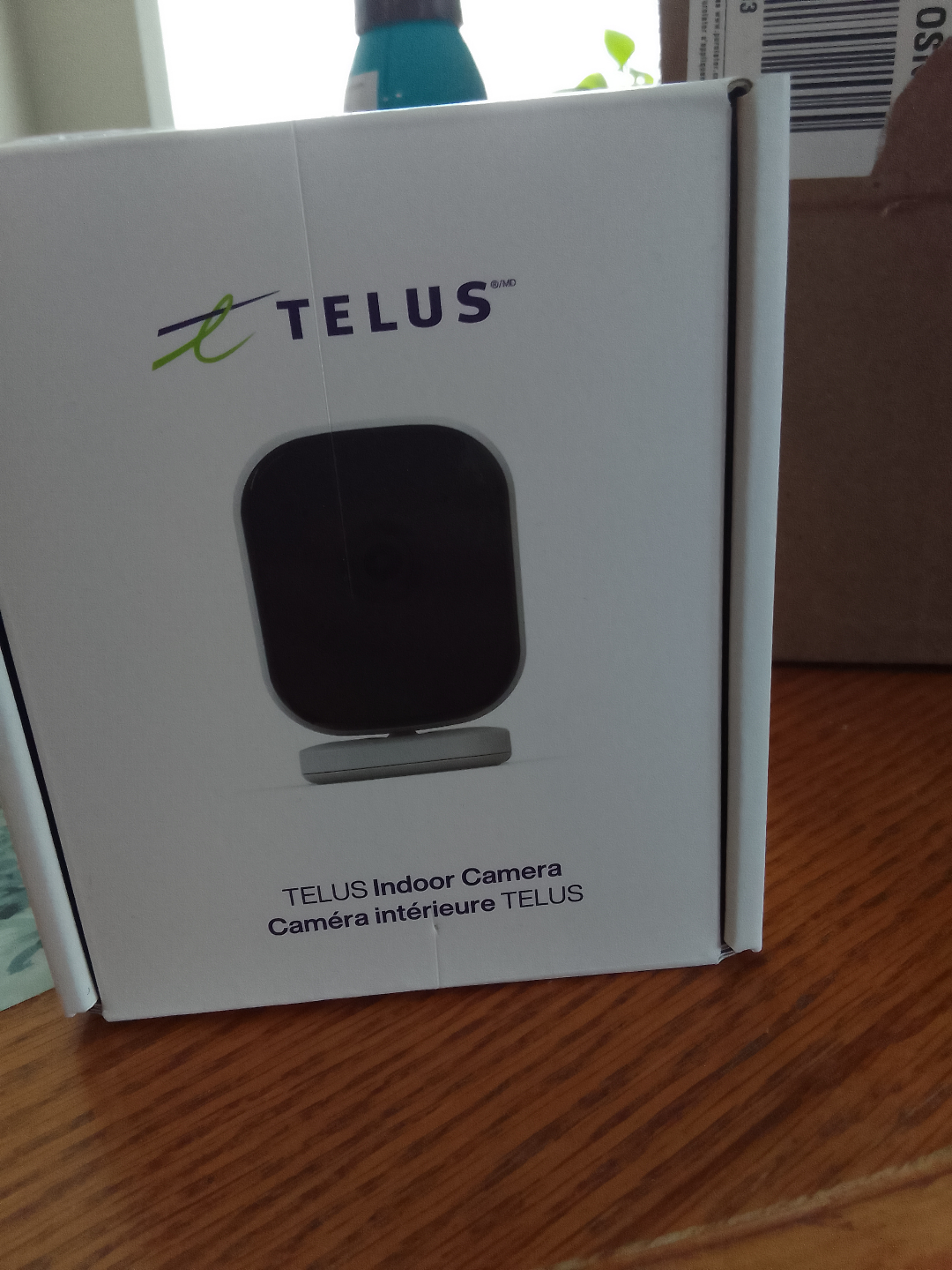 TELUS Indoor Security Camera - New in Box