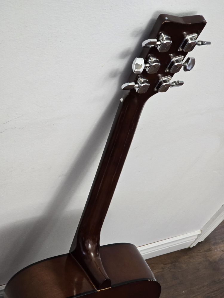 Yamaha F-310 Acoustic Guitar - photo 5