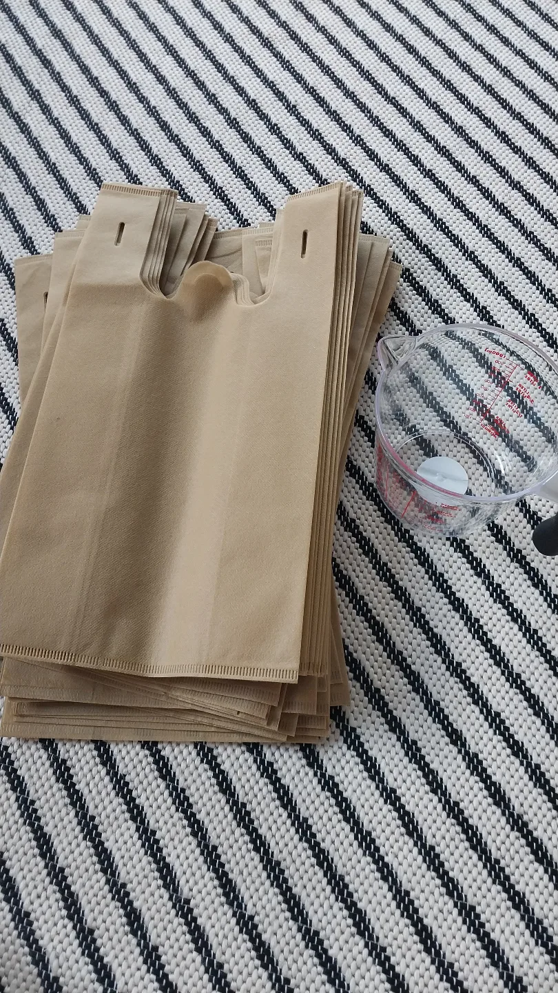 Medium food bag for take-out thumbnail