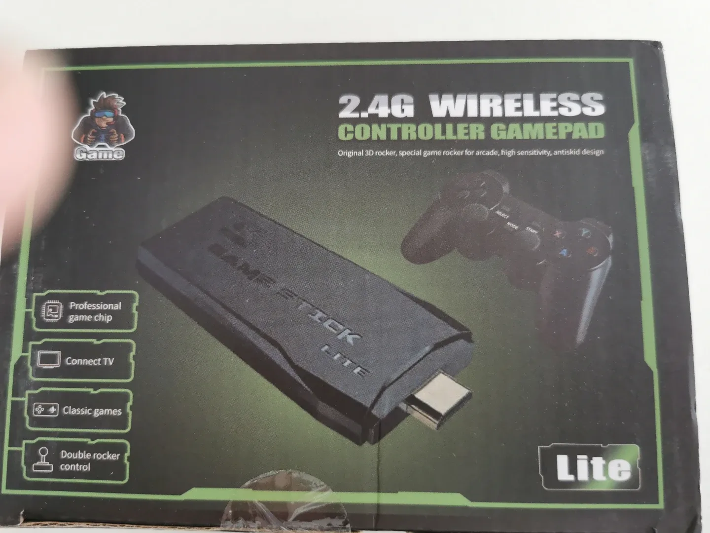 GameStick Lite M8 4K Ultra HD thumbnail