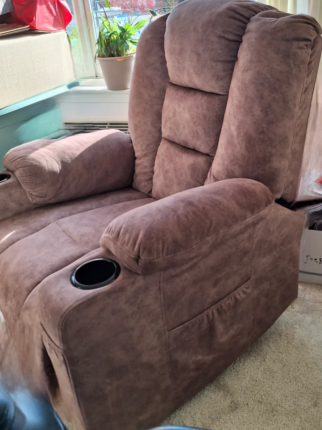 Power Recliner with Cup Holders image indicator(2)