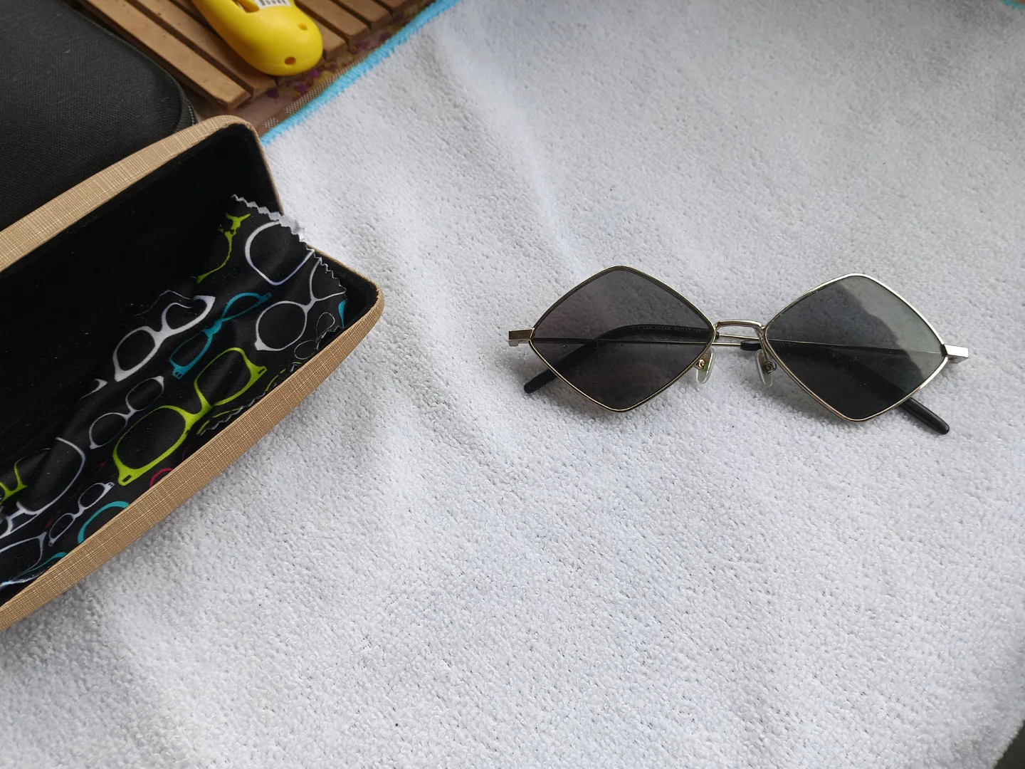 Saint Laurent Paris Designer Sunglasses image indicator(8)