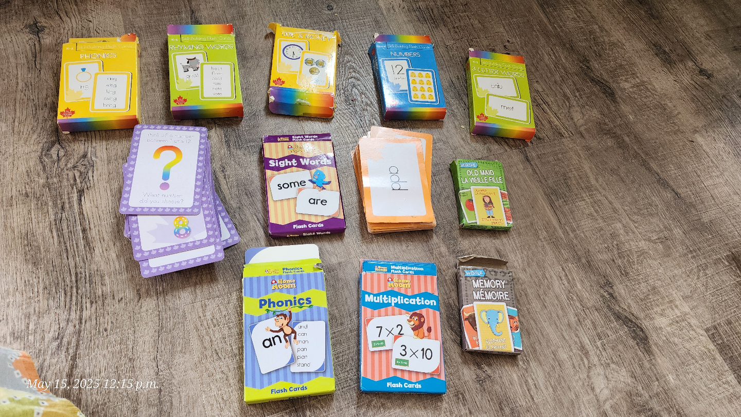 Bulk lot of Kids Learning Flash Cards🏒 - photo 2