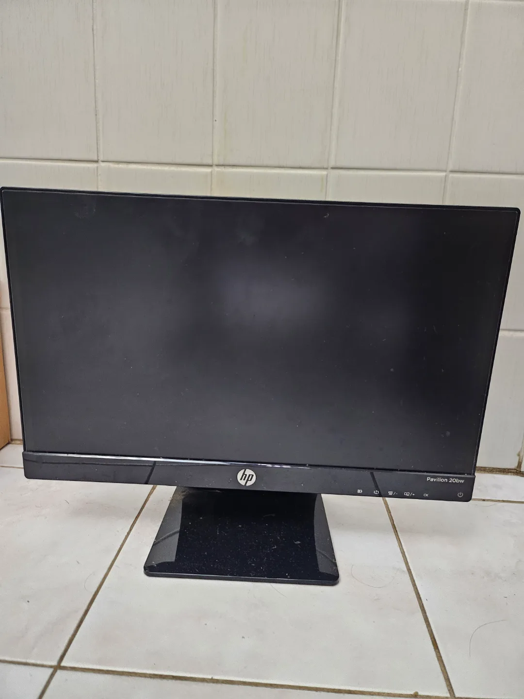 HP Pavilion 20bw LED Monitor thumbnail