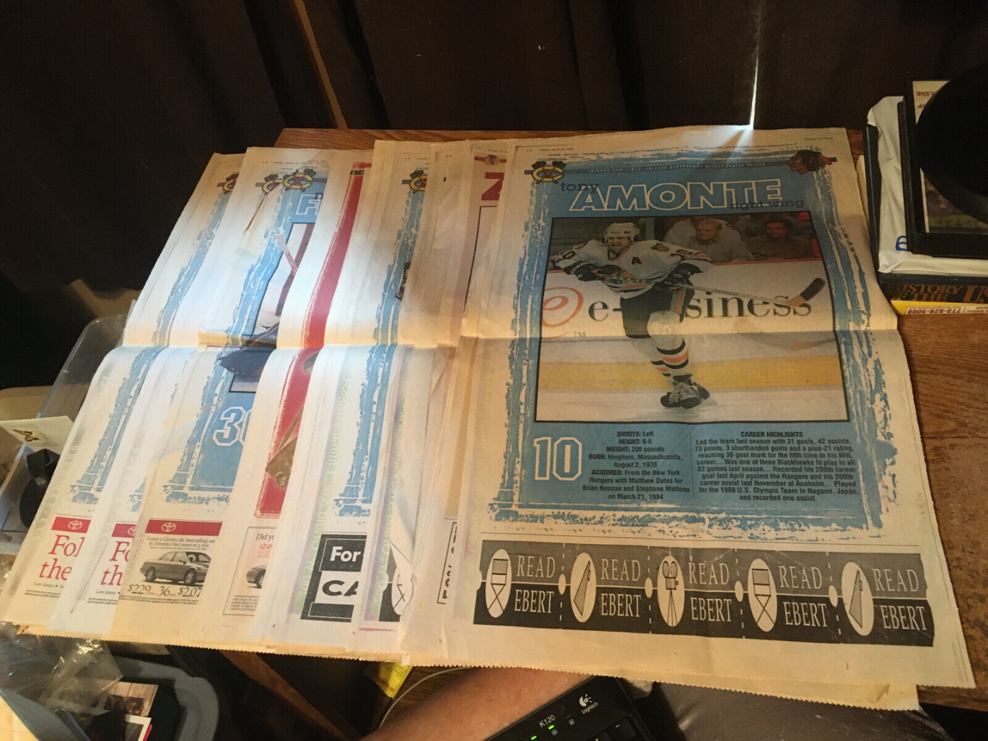 lot of 49 Chicago Sun times Chicago Blackhawks posters 98-00