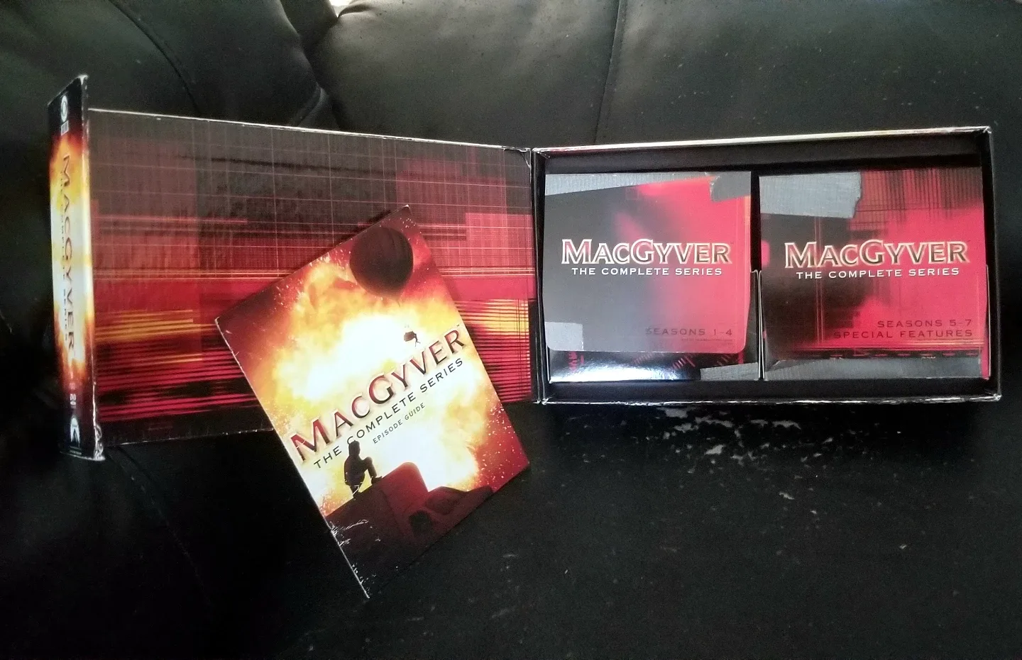 MacGyver: The Complete Series DVD Collection image indicator(3)