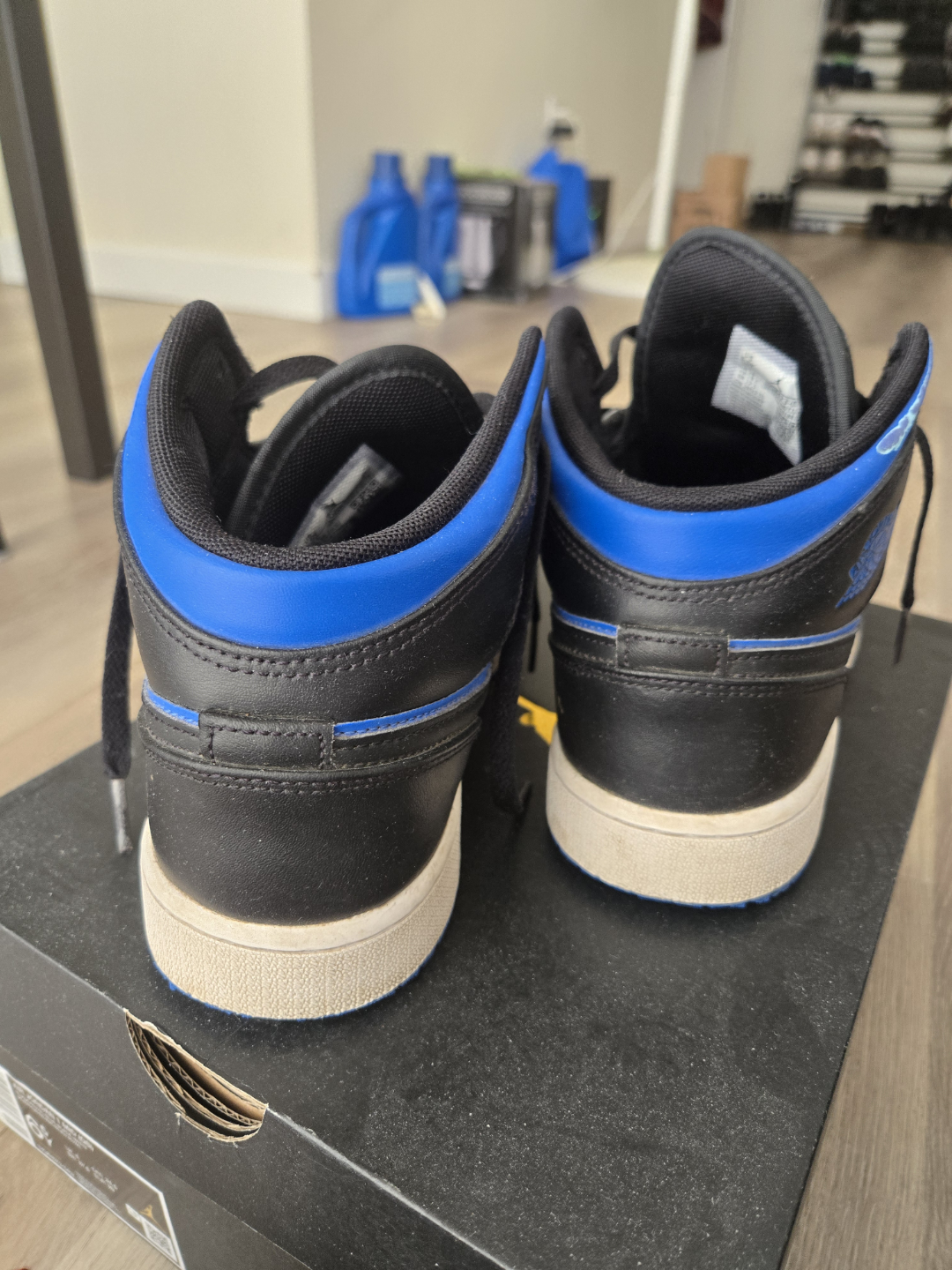 Air Jordan 1 Mid SE GS (Youth) Royal Blue/Black Size 6.5Y - photo 4