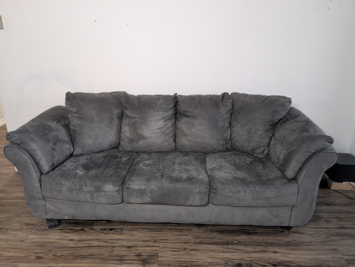 leons 3 seater sofa