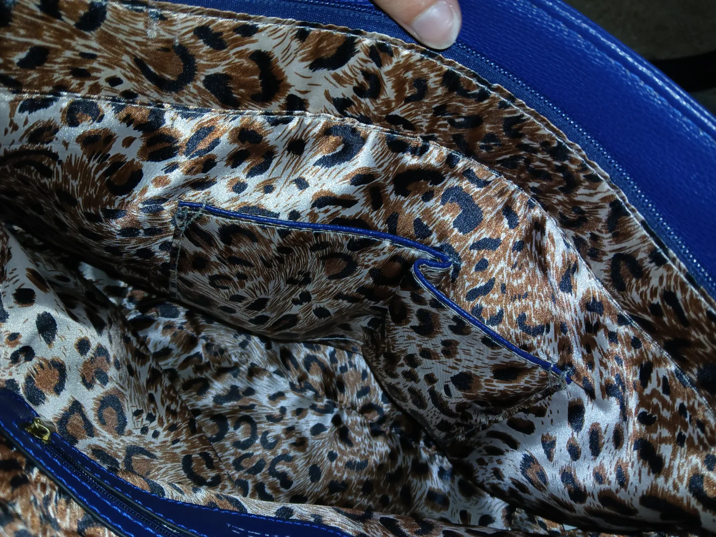 Nicci blue, brown and white purse image indicator(9)