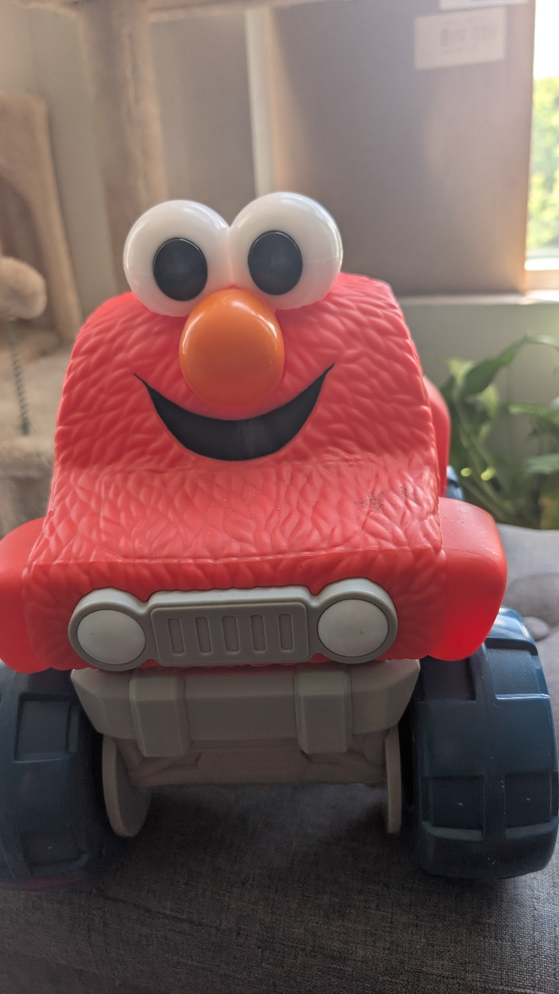Sesame street giggle and go Elmo monster truck