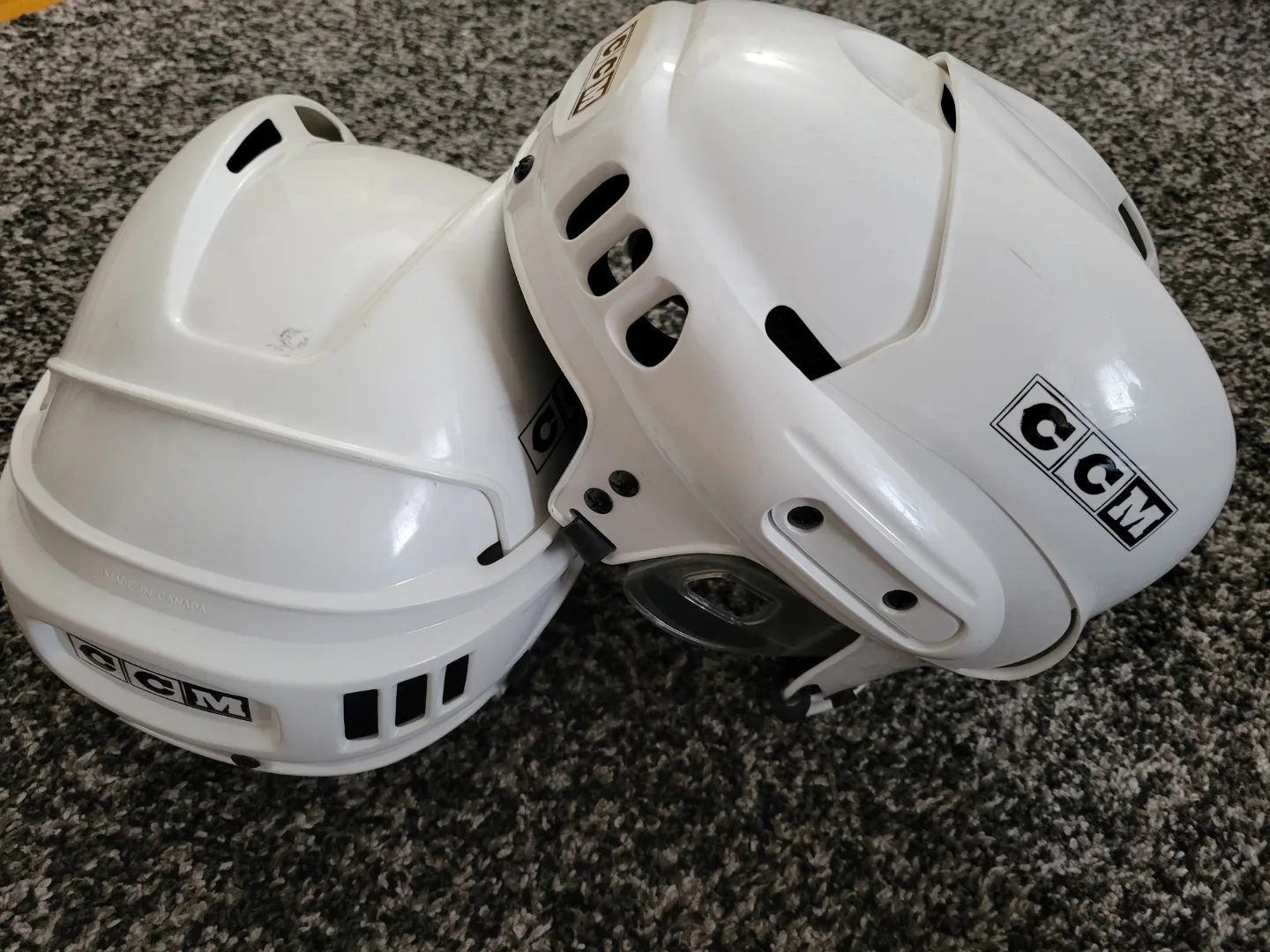 CCM youth hockey helmet - 652 tacks thumbnail
