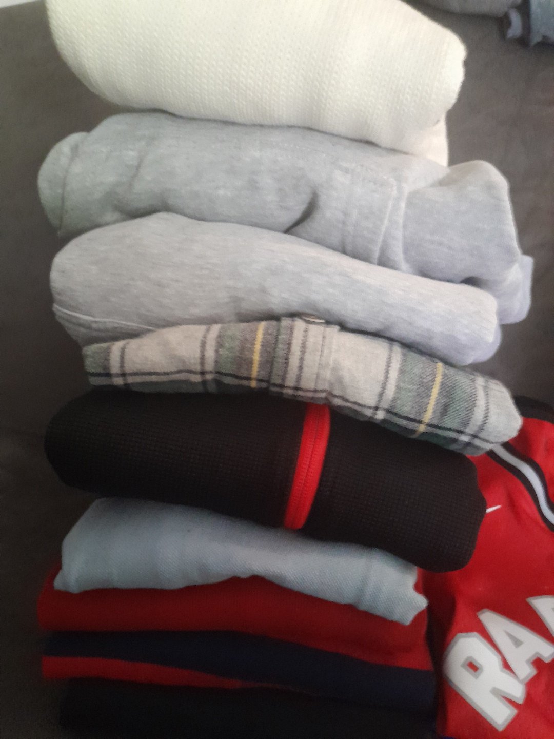 Boys' Clothing Bundle: T-shirts, Raptors Jersey & More! - photo 3