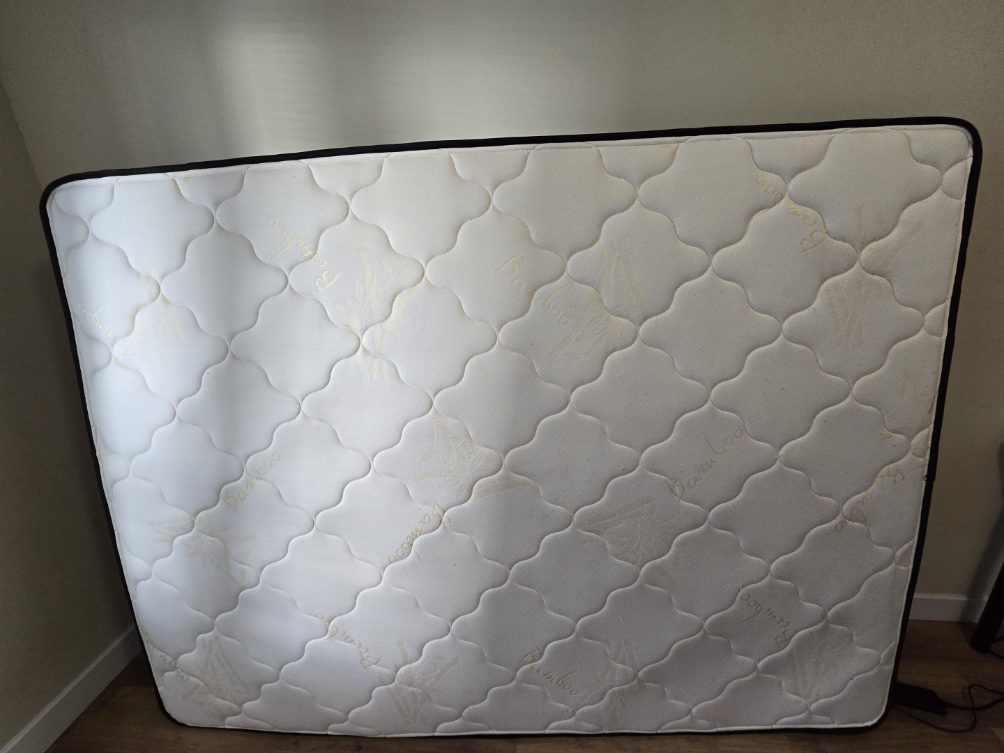 Queen spring Mattress