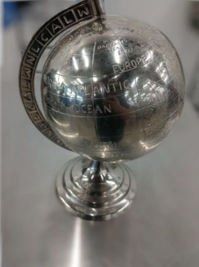 Silver Metal Desk Globe - photo 3