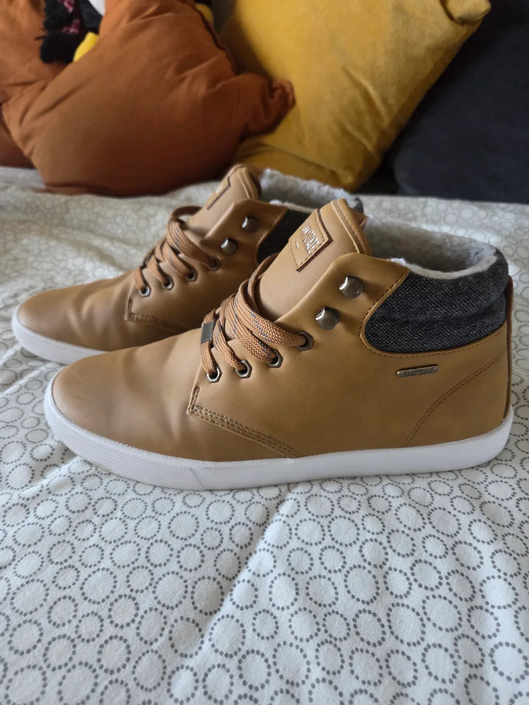 Nannystate Tan Boots thumbnail