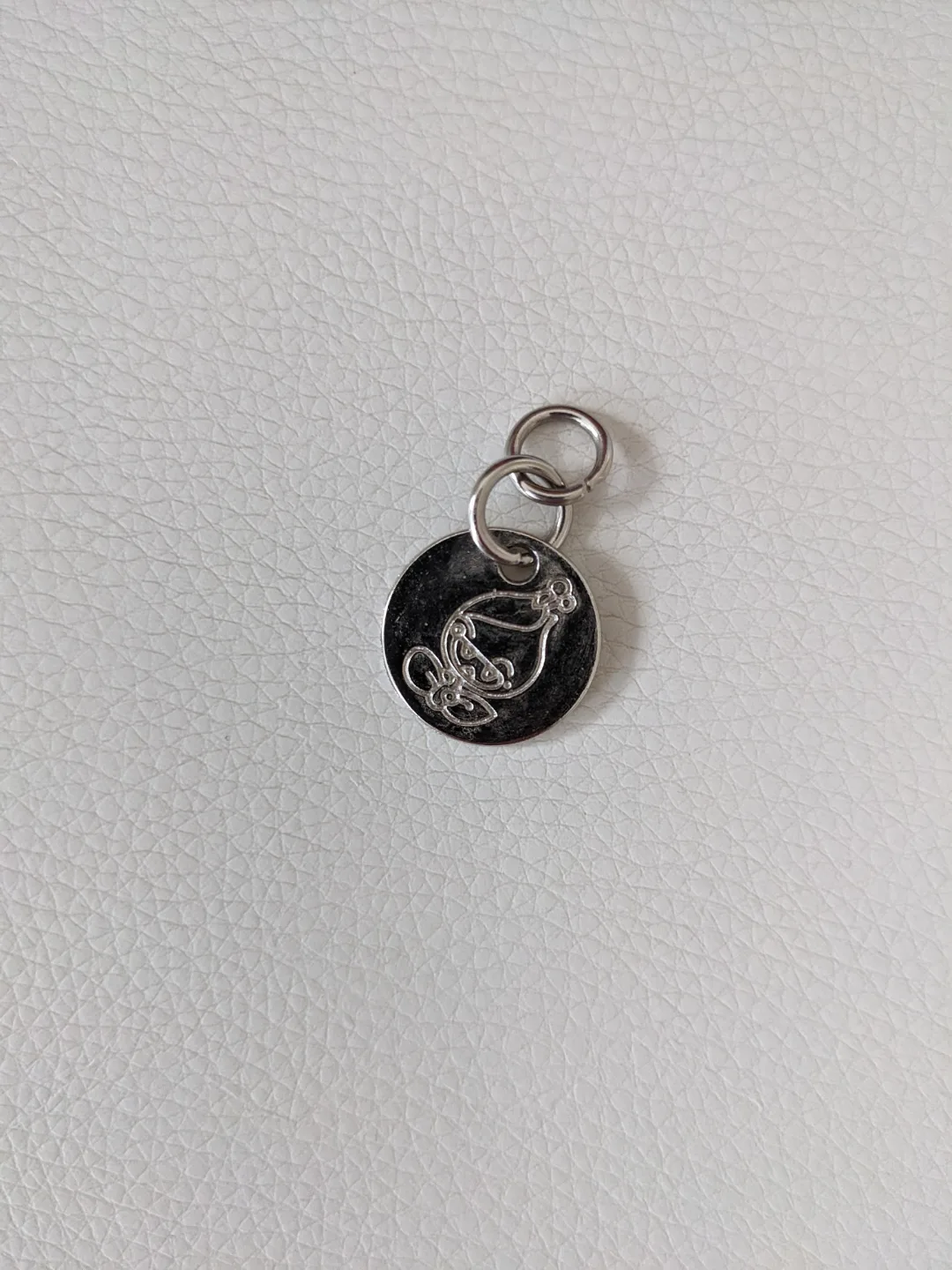 LeSportsac Butterfly Weekender Bag image indicator(5)