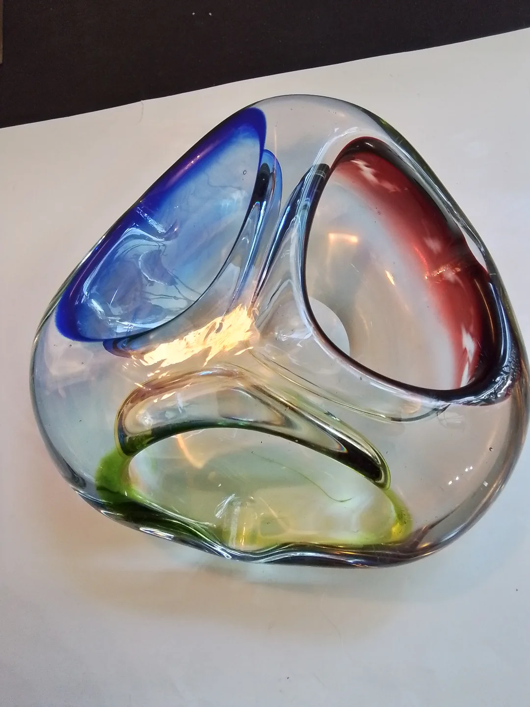 Czech Art Glass Rainbow Coloured "Rhapsody" ashtray by Zemak image indicator(4)