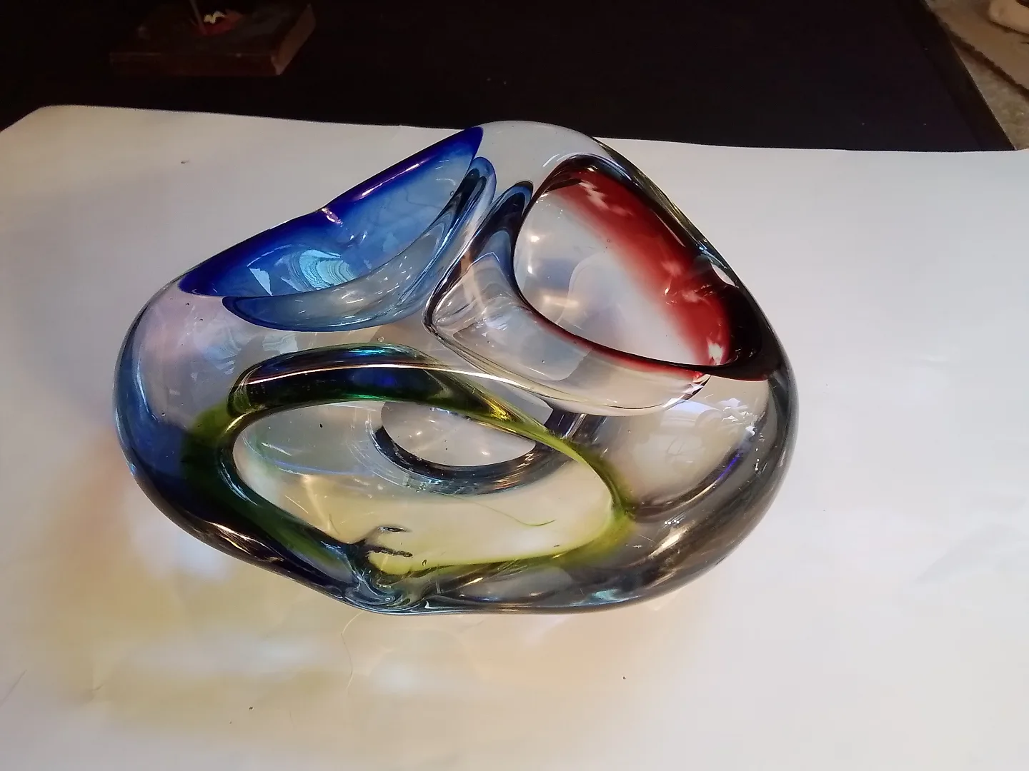 Czech Art Glass Rainbow Coloured "Rhapsody" ashtray by Zemak image indicator(8)