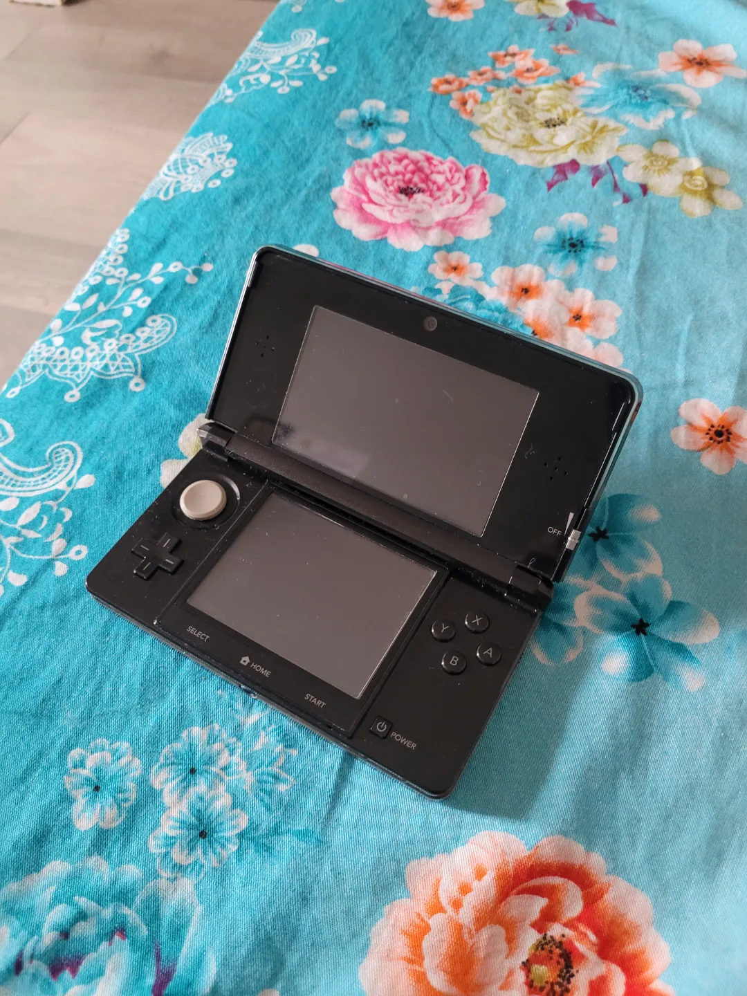 Nintendo 3DS (Black) thumbnail