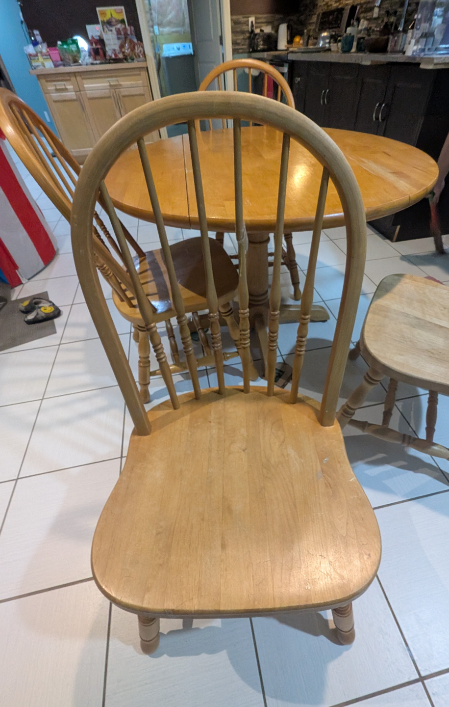 Wooden dining table and four chairs set - photo 5
