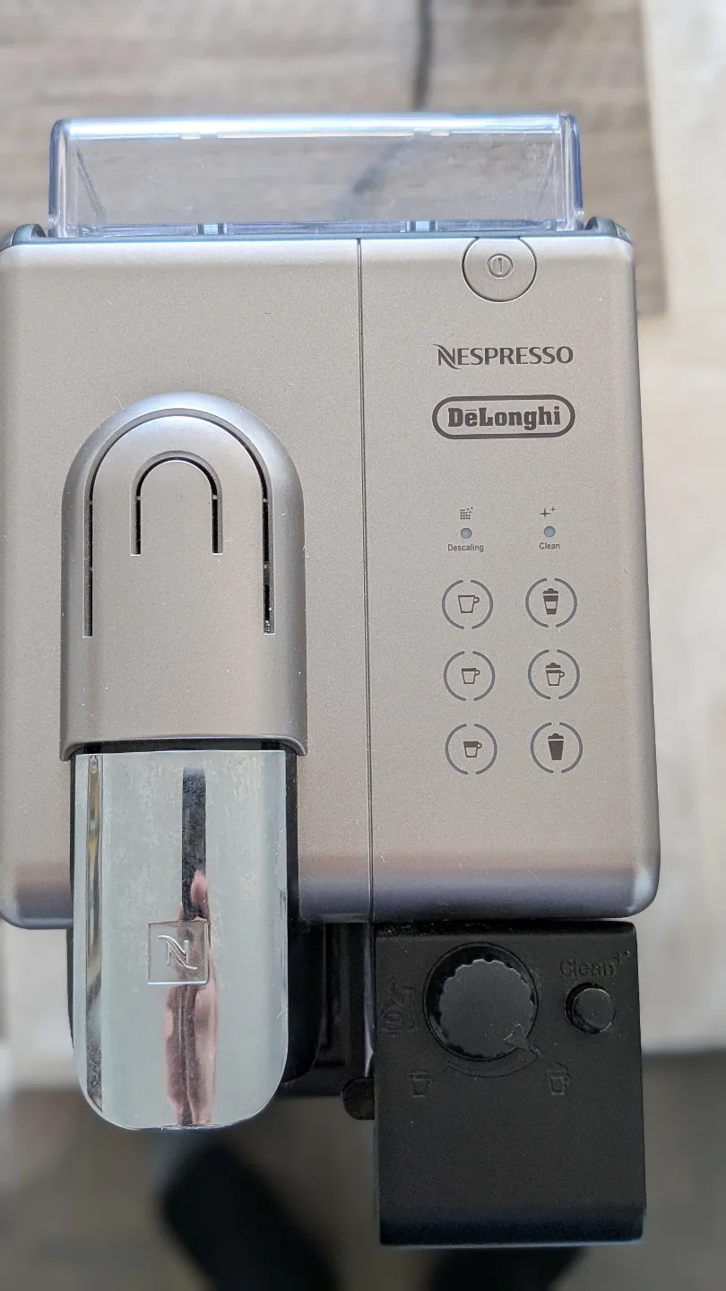 Nespresso DeLonghi Lattissima Plus image indicator(2)
