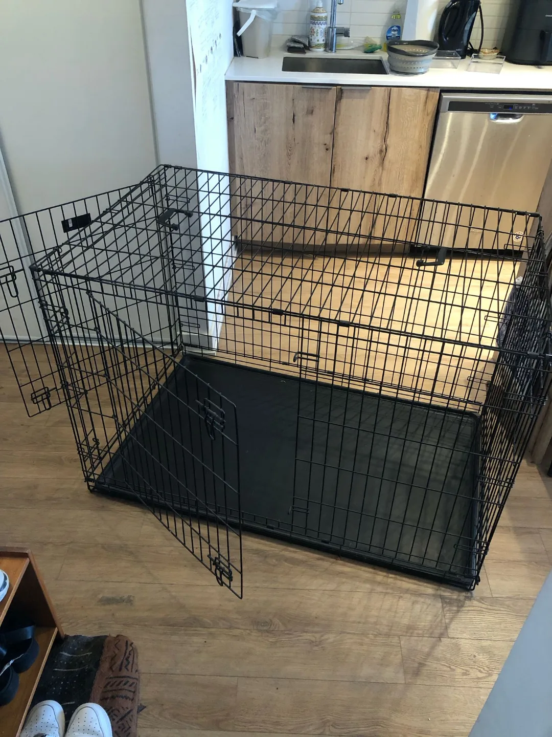 Large Dog Crate thumbnail