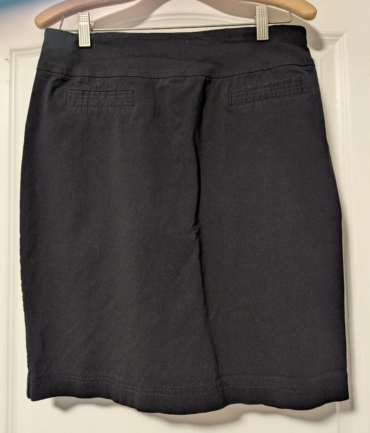 Black Pencil Skirt, Size 11 🏒 thumbnail