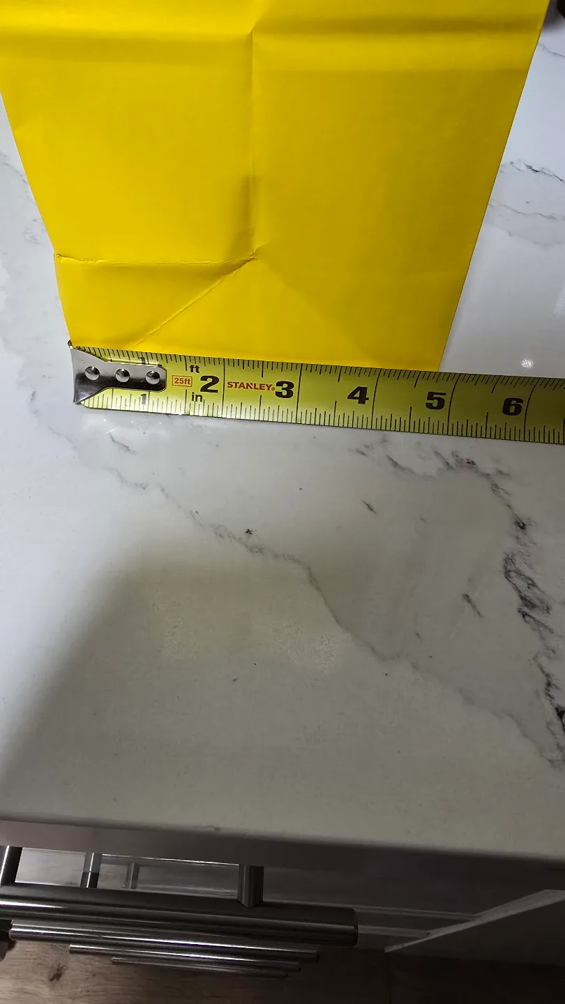 Bulk Yellow Paper Gift Bags with Handles image indicator(2)