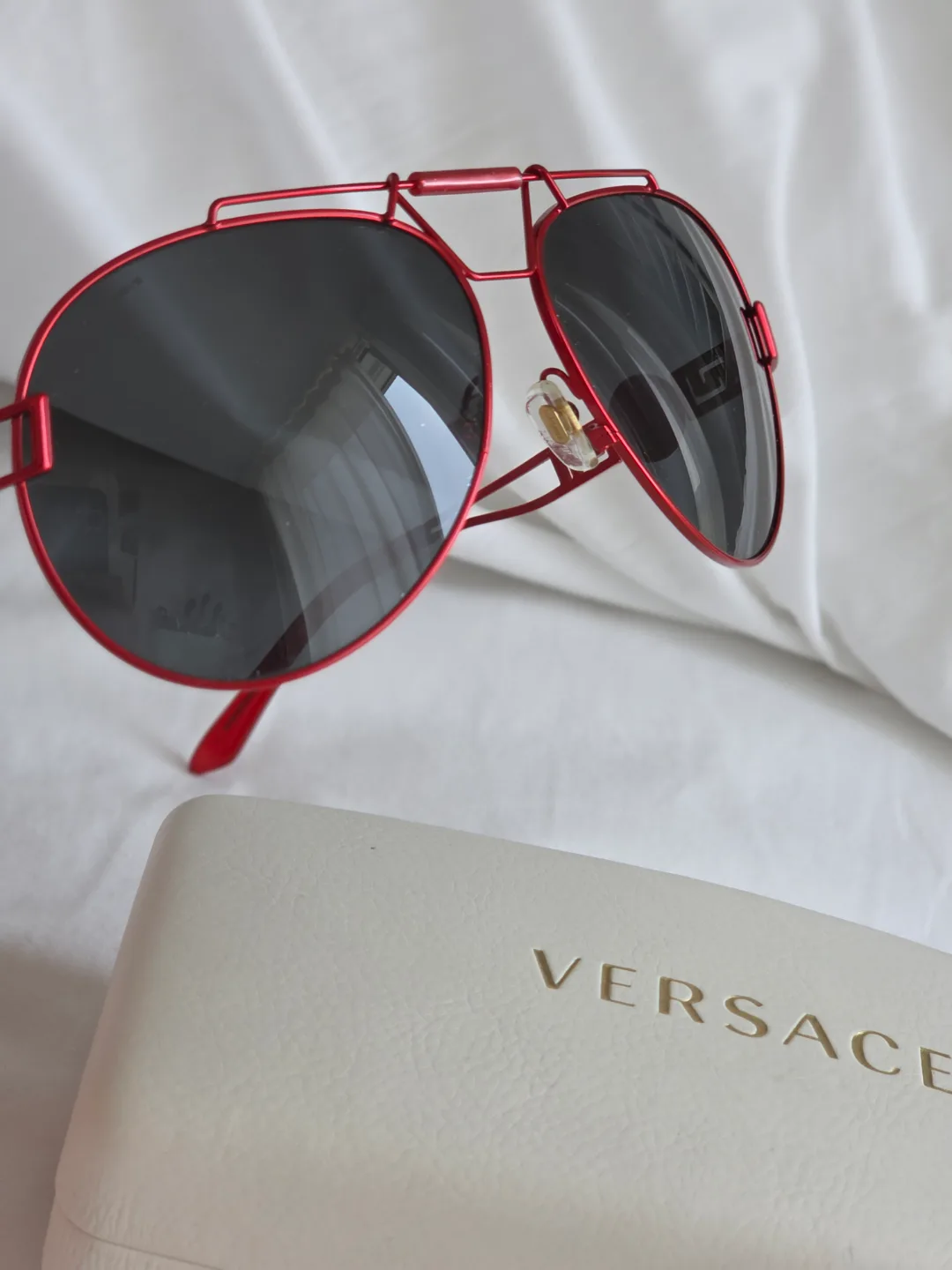 Vintage Versace Aviator Sunglasses Red image indicator(3)