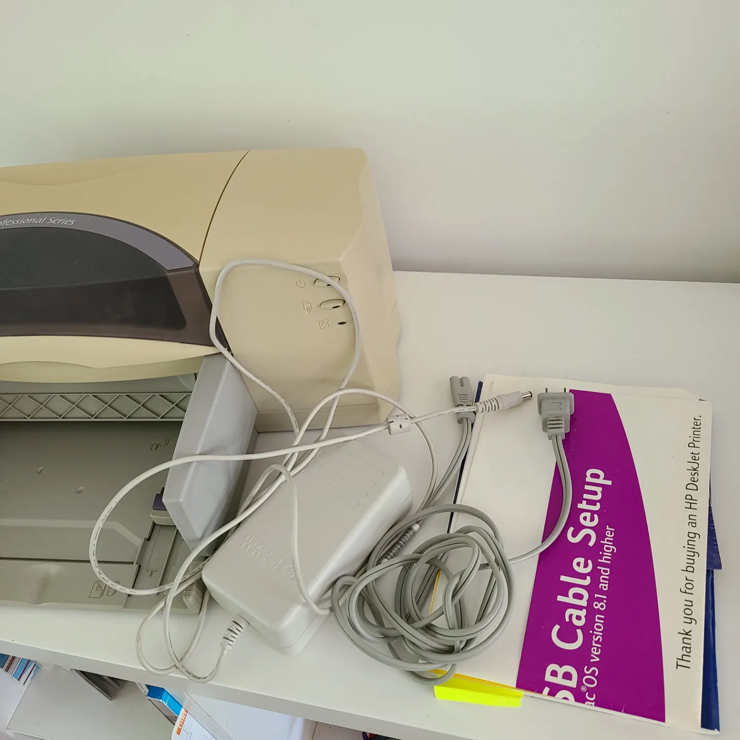 HP DeskJet 895Cxi Printer - Professional Series image indicator(2)